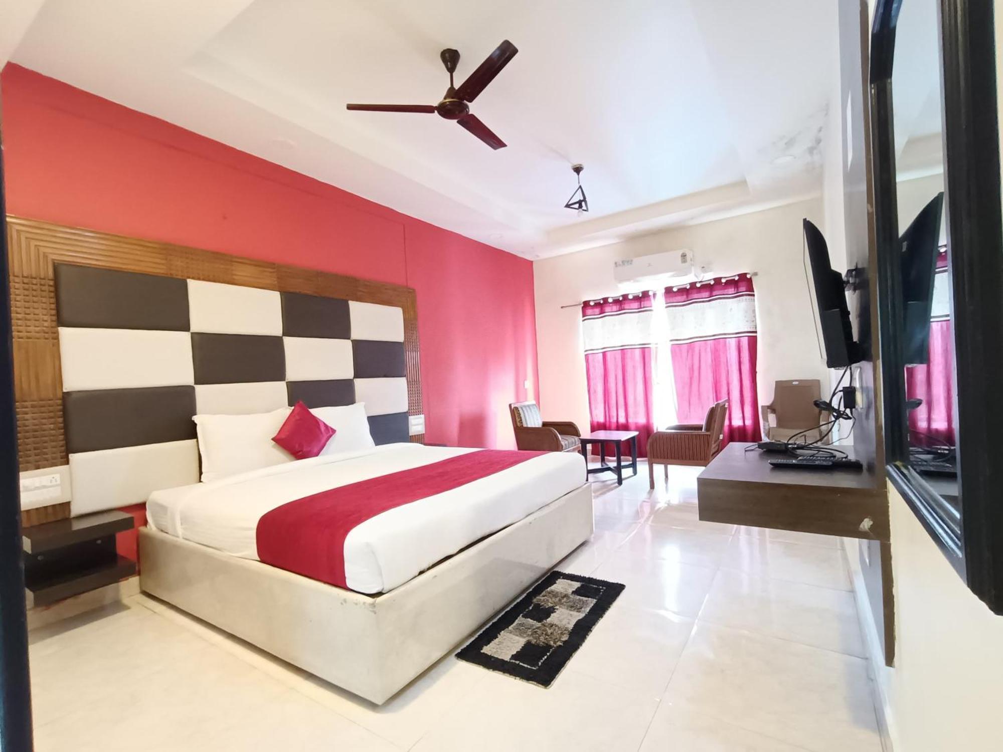 Hotel New Rajdarshan ماديكيري المظهر الخارجي الصورة