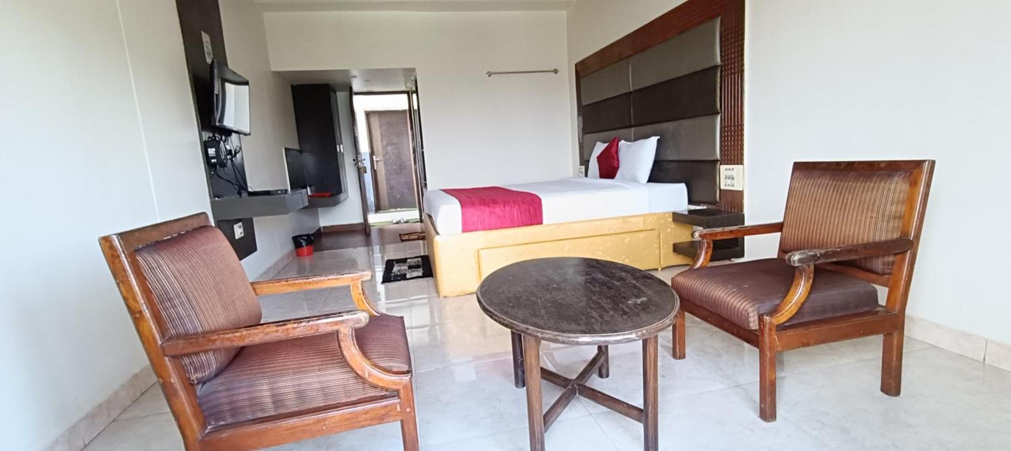 Hotel New Rajdarshan ماديكيري المظهر الخارجي الصورة