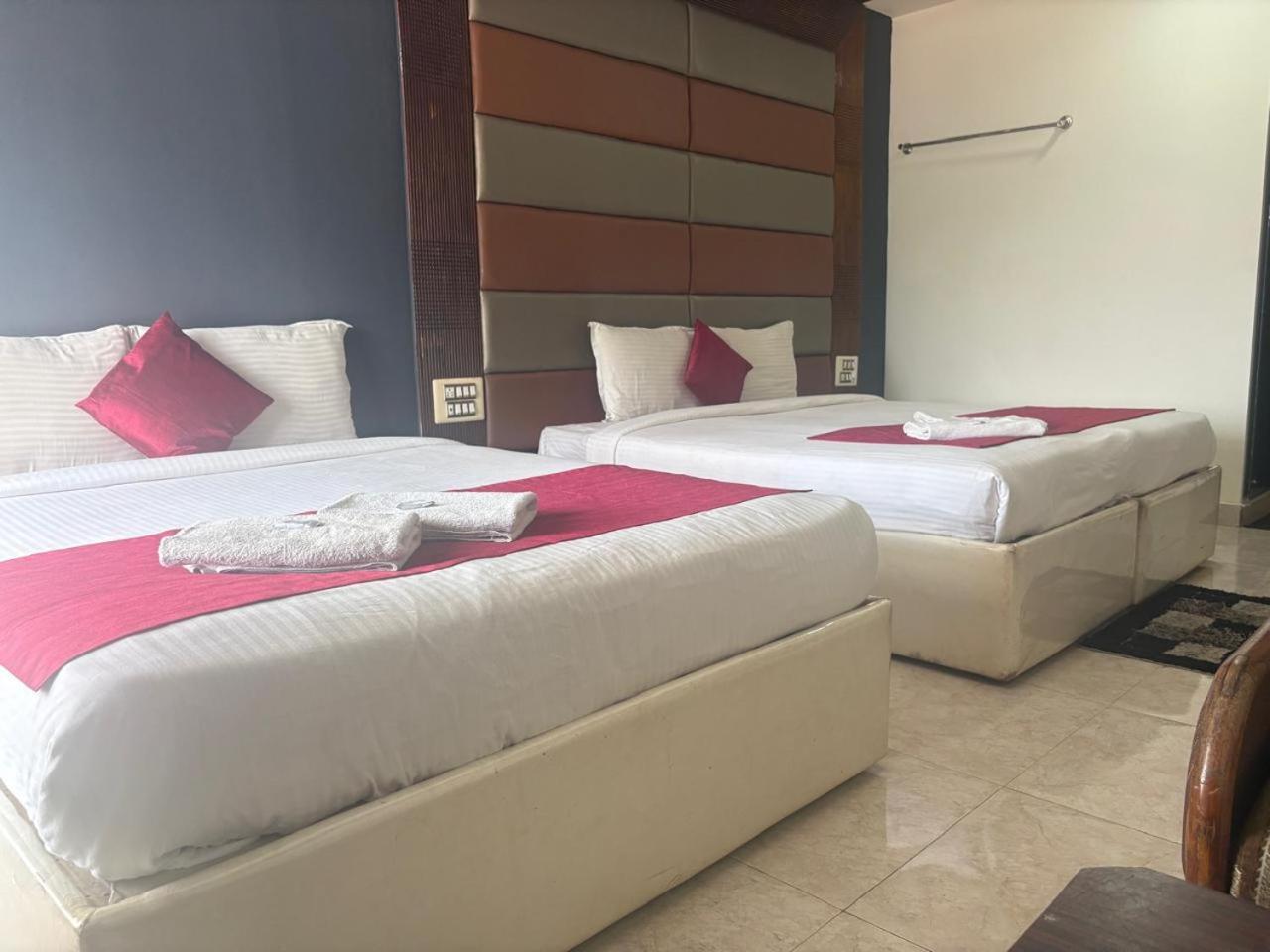 Hotel New Rajdarshan ماديكيري المظهر الخارجي الصورة