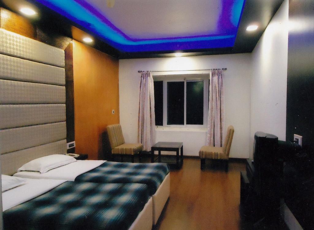 Hotel New Rajdarshan ماديكيري المظهر الخارجي الصورة