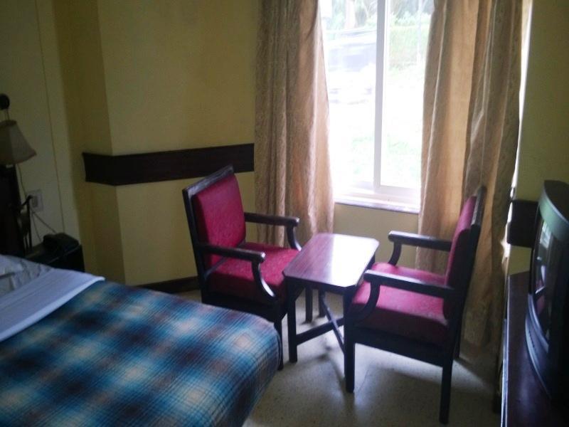 Hotel New Rajdarshan ماديكيري المظهر الخارجي الصورة